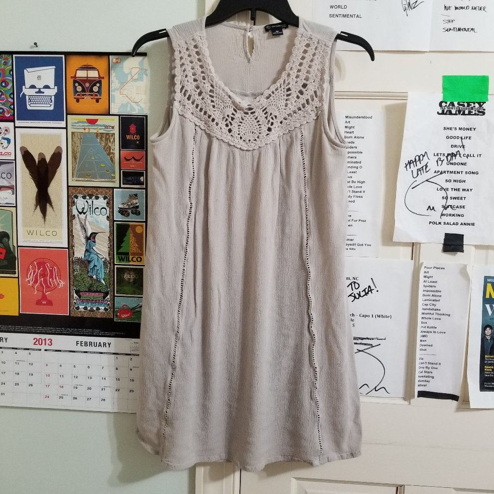 New Directions dress PM sleeveless ladder inset crochet embellished lined boho